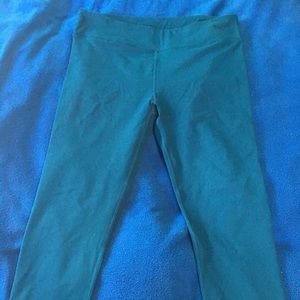 Fabletics Salar Capri leggings, women’s size XL